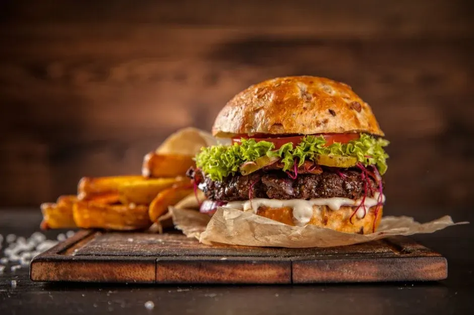 Gurme Burgerler / Gourmet Burgers